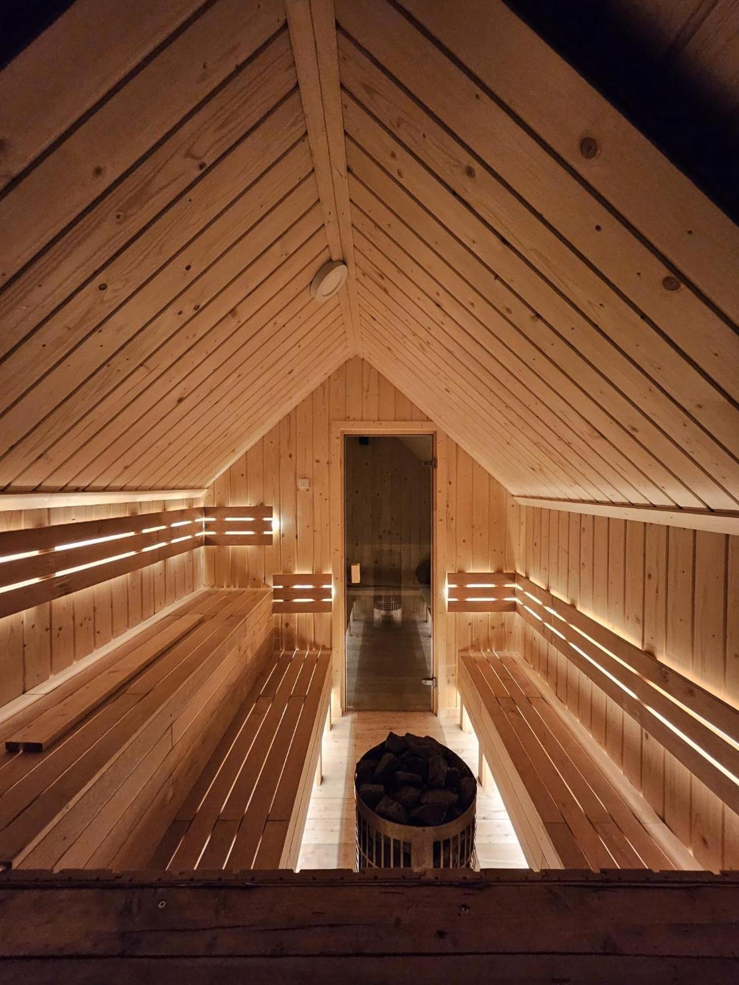 Goralska Chatka 3 Highland Cottage - Jacuzzi, Sauna, Split Ac, Private Parking, Mountains View Zakopane Exteriör bild