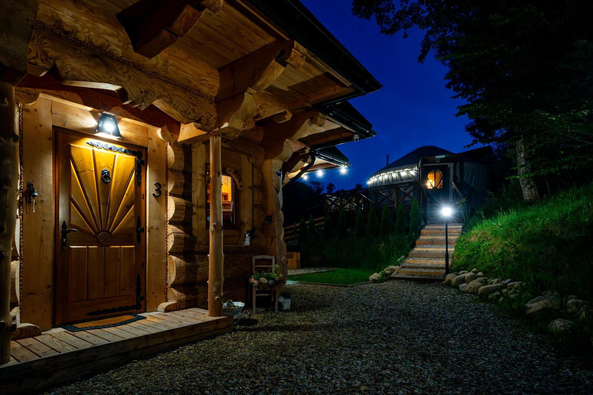 Goralska Chatka 3 Highland Cottage - Jacuzzi, Sauna, Split Ac, Private Parking, Mountains View Zakopane Exteriör bild